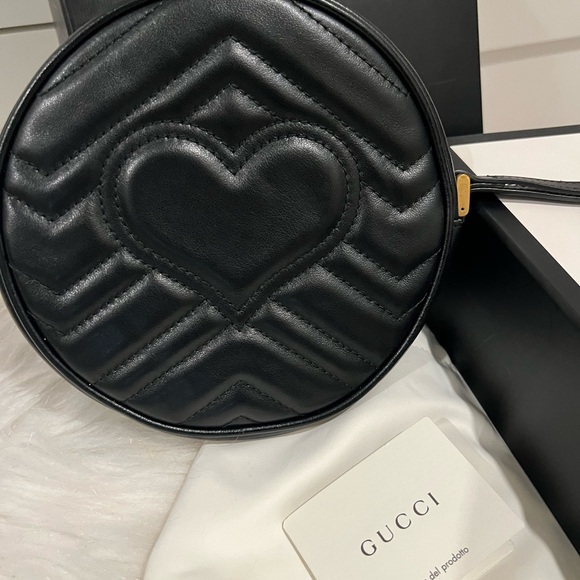 Small Gucci Wristlet - Picture 8 of 9